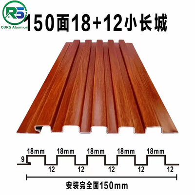 Environmental Friendly Linear Suspended Metal Ceiling 0.9mm White Aluminum Ceiling