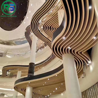 Environmental Friendly Linear Suspended Metal Ceiling 0.9mm White Aluminum Ceiling